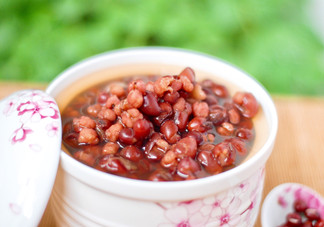 紅豆薏米能和玉米一起煮嗎？紅豆薏米加玉米有什么好處？