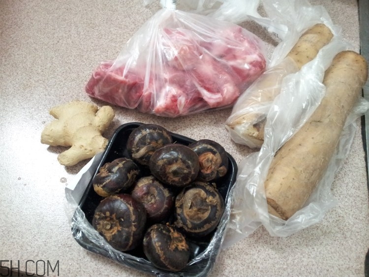 馬蹄和山藥能一起煲湯嗎？山藥和馬蹄能一起吃嗎？