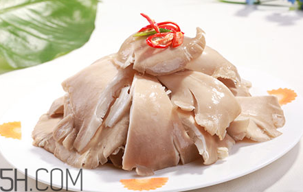 平菇可以和雞蛋一起做湯嗎？平菇和木耳能一起吃嗎？