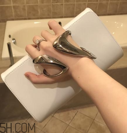 perrin paris包包怎么樣？perrin paris包包質(zhì)量好嗎？