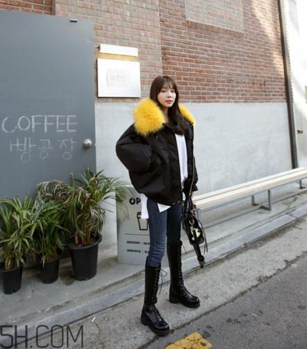 面包服搭配什么鞋子？面包服搭配鞋子圖片