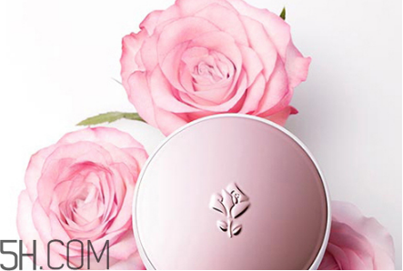 蘭蔻小粉盒氣墊怎么用？蘭蔻小粉盒氣墊適合什么膚質(zhì)？