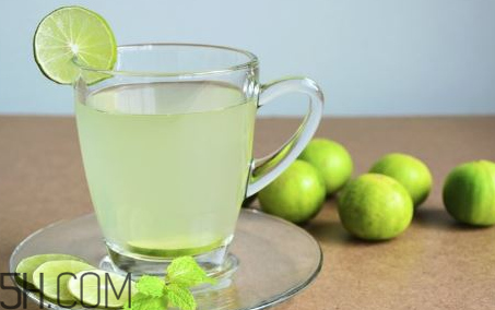 牙齦出血是肝臟出了問題？牙齦出血跟肝臟病變是否劃等號？