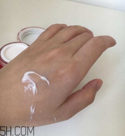 萱姿彈力蛋白霜怎么樣？萱姿彈力蛋白霜會(huì)爛臉嗎？