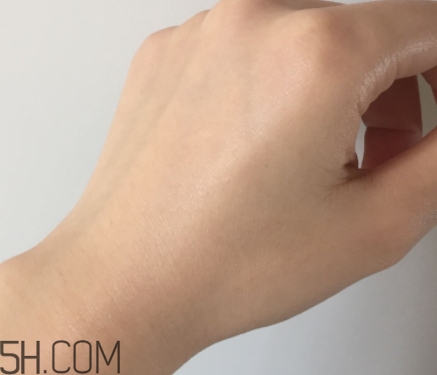 自然堂化妝品怎么樣？看看自然堂是否有激素