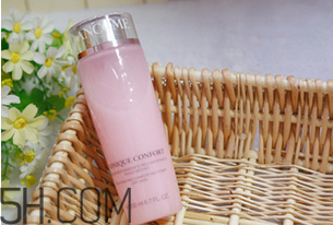 蘭蔻粉水不適合什么膚質(zhì)？蘭蔻粉水第一次使用為什么會刺痛？