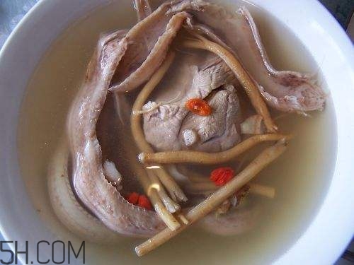 兒童罕見關(guān)節(jié)炎有何癥狀？如何診斷兒童關(guān)節(jié)炎？