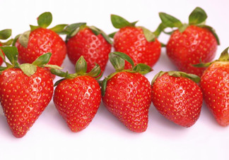 草莓有點爛還能吃嗎？草莓爛一點能吃嗎？