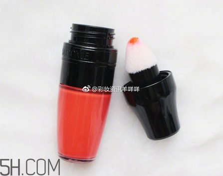 蘭蔻搖搖樂啞光唇釉186是什么顏色？蘭蔻氣墊光霧唇露試色