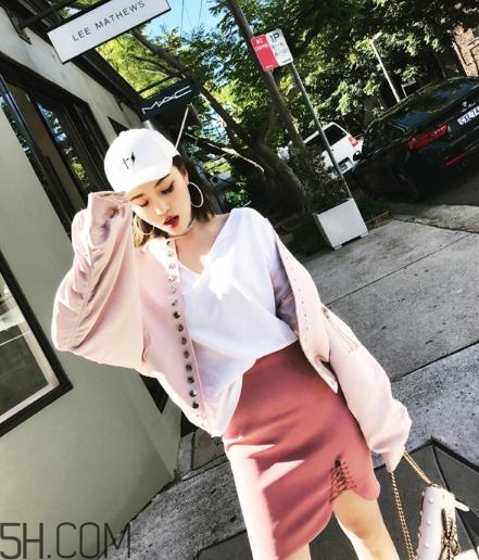 粉色裙子配什么外套？優(yōu)雅時尚兩不誤