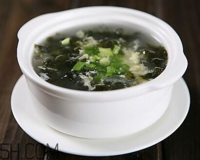 海苔和紫菜哪個更養(yǎng)生？海苔是紫菜的華麗轉(zhuǎn)身？