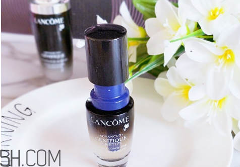 蘭蔻小黑瓶安瓶精華前需要擦乳液?jiǎn)?？蘭蔻小安瓶打開(kāi)步驟圖解