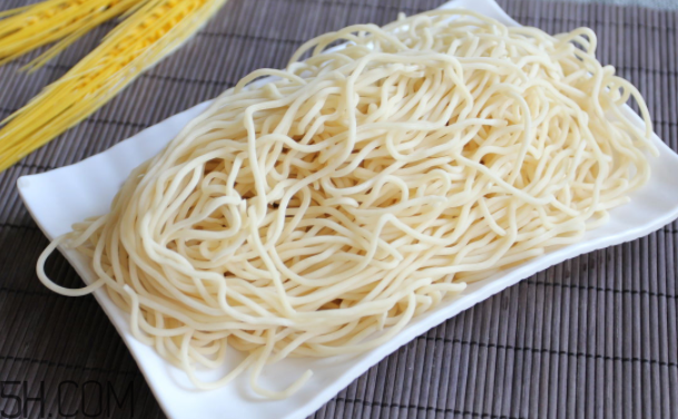 甲醛面條是什么意思？甲醛面條危害極大