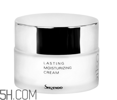 補水霜怎么用比較好？使用補水霜注意事項