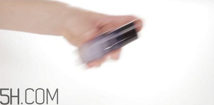 蘭蔻小黑瓶安瓶精華前需要擦乳液?jiǎn)?？蘭蔻小安瓶打開(kāi)步驟圖解