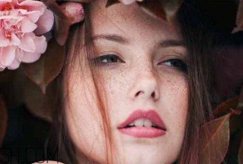 中年女性長斑怎么辦？深究長斑原因