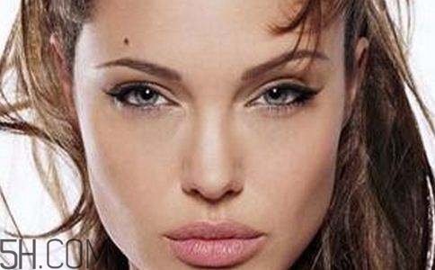 哪些習(xí)慣可導(dǎo)致長(zhǎng)斑？最常見(jiàn)的竟是第一種