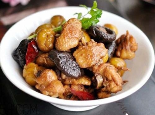 香菇燉雞用什么香菇好？干香菇是關鍵