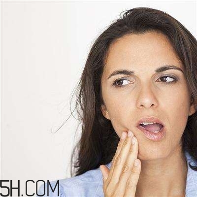 上火牙疼煲什么湯好？輕松解決上火牙疼問題