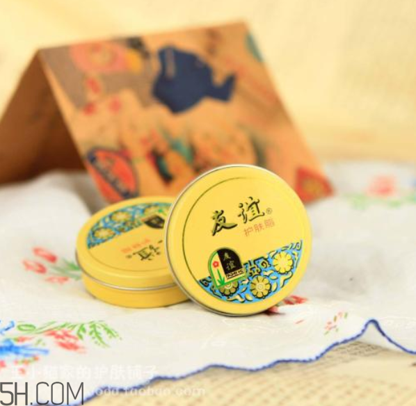 友誼護手霜好用嗎？國貨經(jīng)典復(fù)古懷舊款護手霜