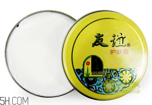 友誼護手霜好用嗎？國貨經(jīng)典復(fù)古懷舊款護手霜