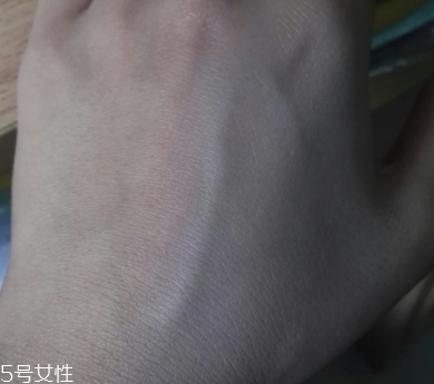 自然堂爆水小粉盒怎么樣？新品粉膏氣墊上市