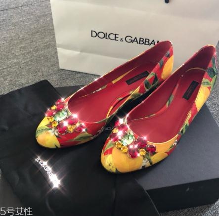 杜嘉班納鞋子多少錢？性感高貴的代名詞