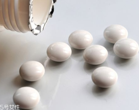 乙型流感會嘔吐嗎？嘔吐跟乙型流感有關(guān)嗎？