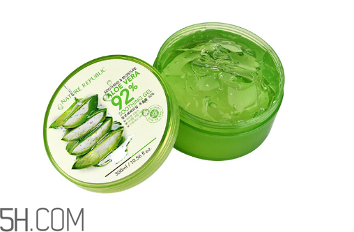 閉口粉刺能用蘆薈膠嗎？擠痘痘后使用蘆薈膠的注意事項(xiàng)