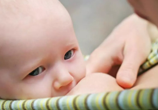 怎么樣才能有效追奶？堅持親喂是關(guān)鍵