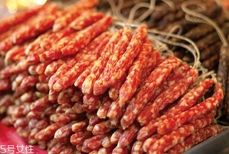 香腸蒸多久能熟？蒸香腸時間