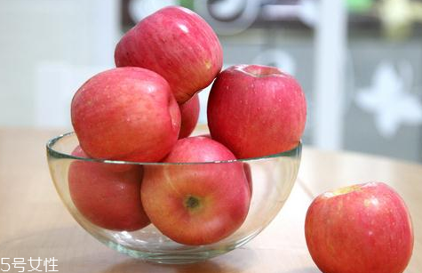 蘋果對吸煙人士有什么好處？抗氧化劑減緩肺部受損