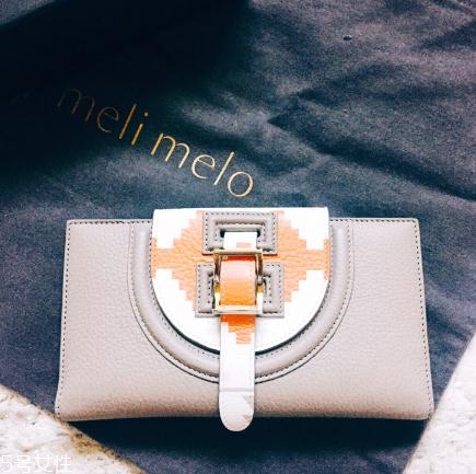 meli melo包包怎么樣？這個(gè)英國(guó)奢侈品牌不一般