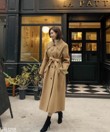 卡其色大衣配什么鞋子？各種混搭才夠味
