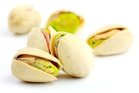 開(kāi)心果發(fā)黃怎么回事 偏黃的開(kāi)心果更放心