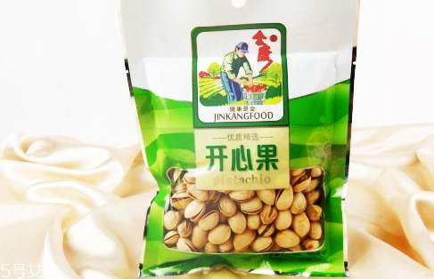 開心果過期了能吃嗎 過期的食品不要食用 開心果過期了能吃嗎 過期的食品不要食用