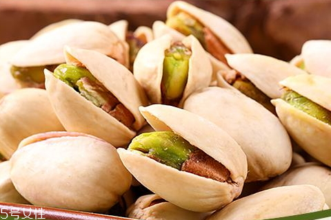 開心果過期了能吃嗎 過期的食品不要食用 開心果過期了能吃嗎 過期的食品不要食用