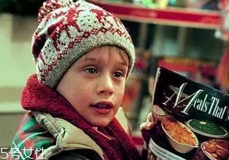 外國人為什么不用割雙眼皮？白種人天生雙眼皮