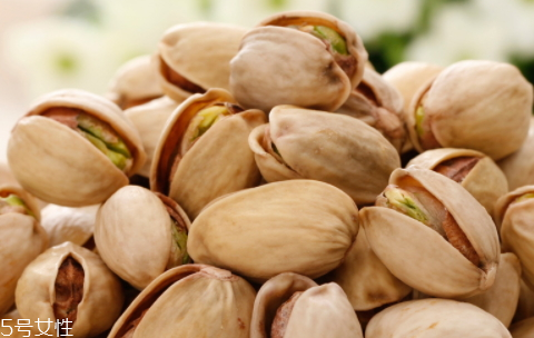 開心果不脆了怎么辦 一招讓受潮的開心果恢復(fù)酥脆 開心果不脆了怎么辦 一招讓受潮的開心果恢復(fù)酥脆