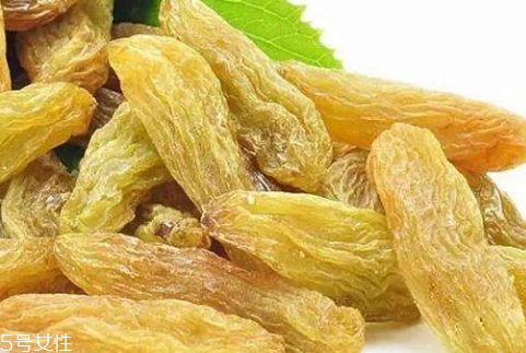 葡萄干發(fā)粘了還能吃嗎 不嚴(yán)重的可以繼續(xù)食用 葡萄干發(fā)粘了還能吃嗎 不嚴(yán)重的可以繼續(xù)食用