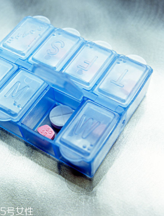 媽富隆忘記吃一次怎么樣吃？漏服避孕藥如何補救