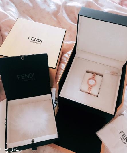 芬迪手表怎么樣？屬于你的腕間百變風(fēng)采