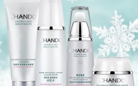 自然堂洗面奶孕婦可以用嗎？香精防腐劑要避開