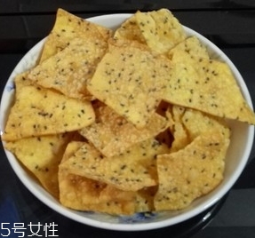 炸麻葉怎么做才脆酥？掌握這些技巧就很簡單