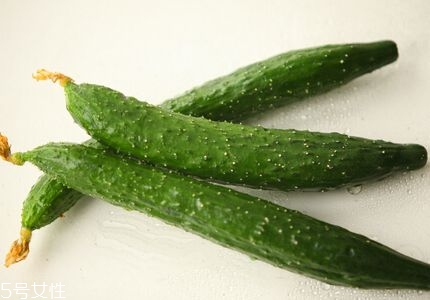 女性經(jīng)常揉肚子能減肥嗎？揉肚子好處多多