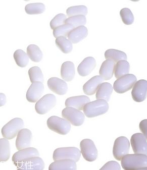 葉酸要吃多久？孕期葉酸補充量