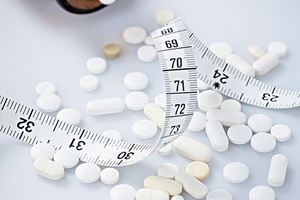 葉酸要吃多久？孕期葉酸補充量