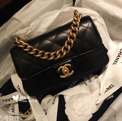香奈兒包包價(jià)格是多少？每個(gè)女人都必備的經(jīng)典款
