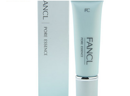 縮小毛孔用什么護膚品？面部的保養(yǎng)很重要