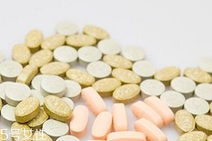 葉酸晚上吃可以嗎？葉酸早晨服用最好